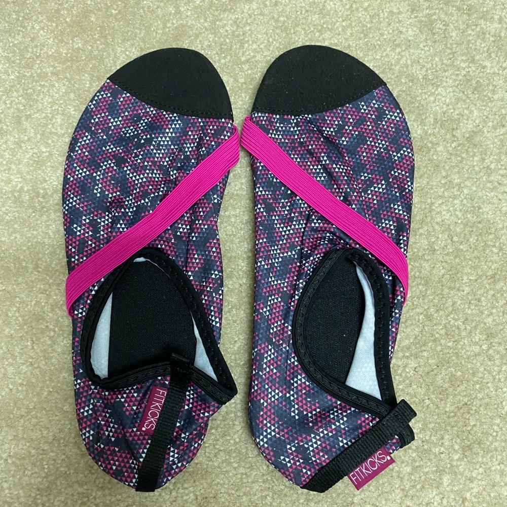 Fitkicks yoga water shoes